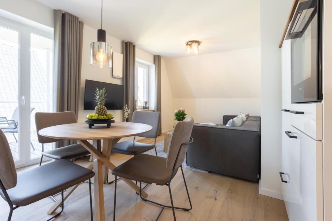 Villa Dornkamp 4 - Luxurioese Ferienwohnung Fuer 4 Personen Inklusive Balkon Und Sauna ティメンドルファー・シュトラント エクステリア 写真