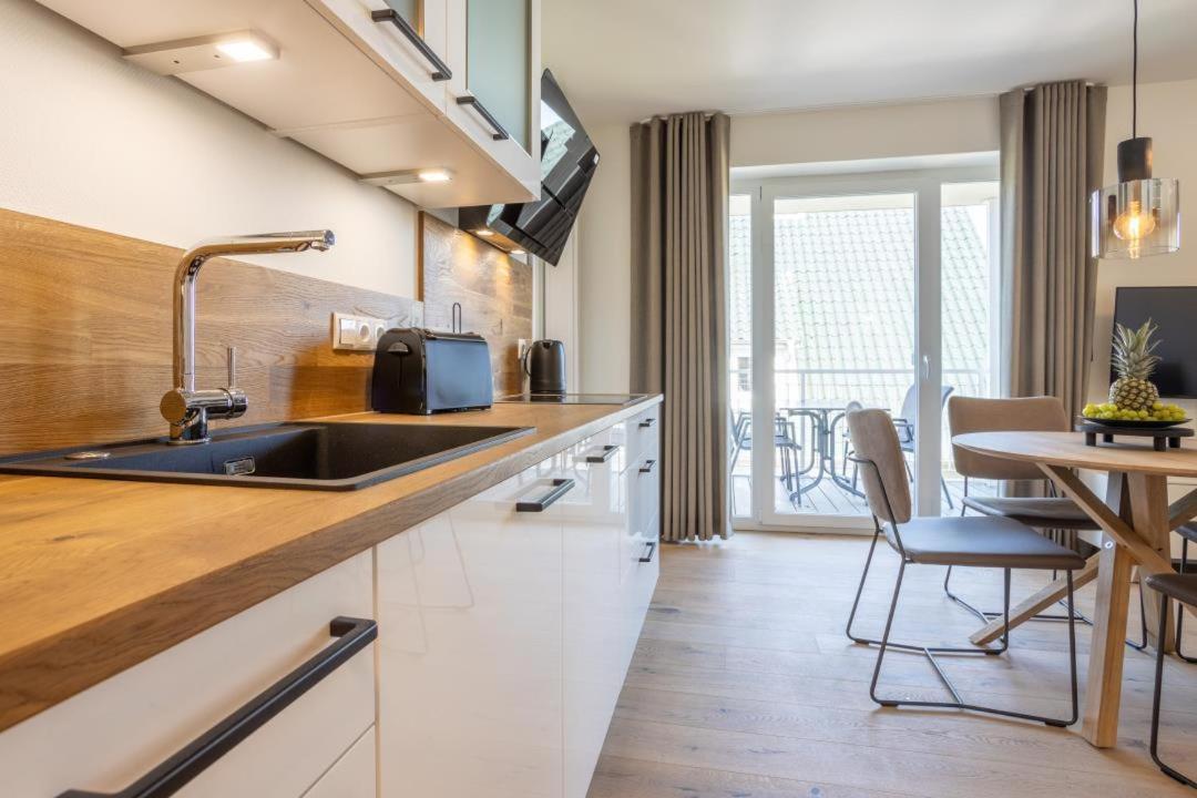 Villa Dornkamp 4 - Luxurioese Ferienwohnung Fuer 4 Personen Inklusive Balkon Und Sauna ティメンドルファー・シュトラント エクステリア 写真