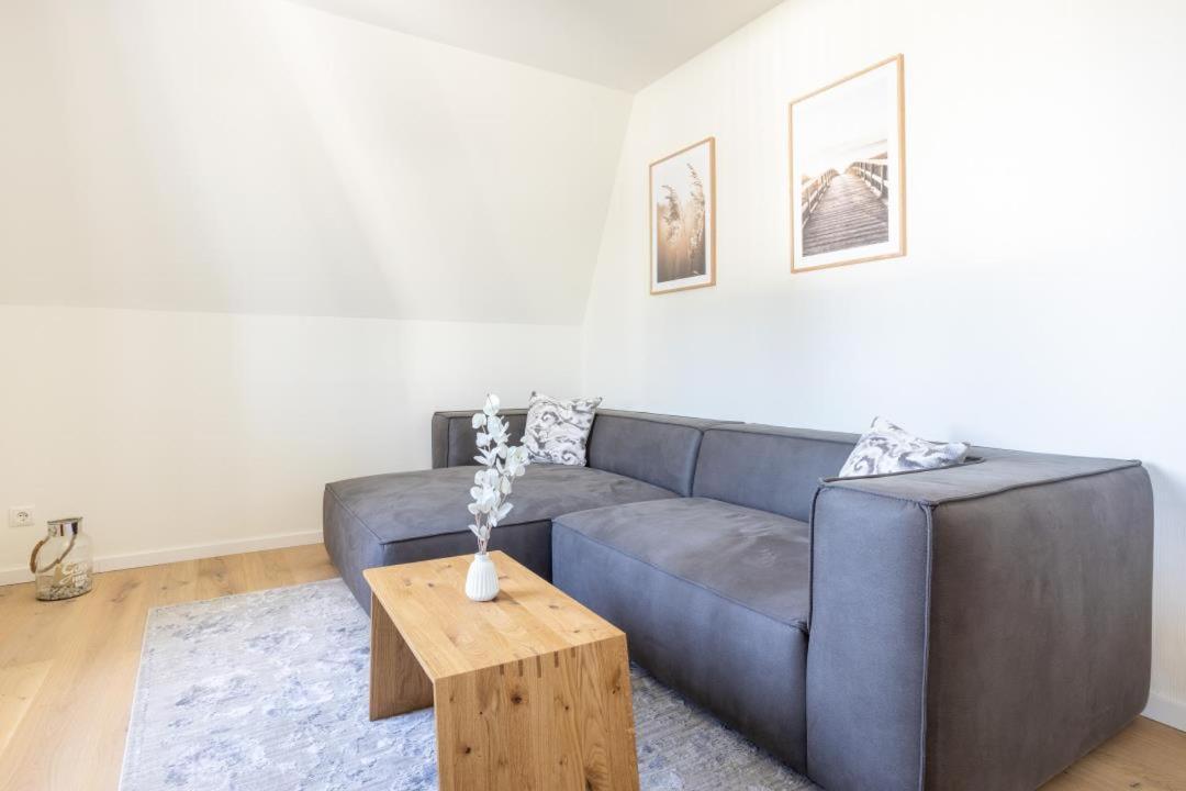 Villa Dornkamp 4 - Luxurioese Ferienwohnung Fuer 4 Personen Inklusive Balkon Und Sauna ティメンドルファー・シュトラント エクステリア 写真